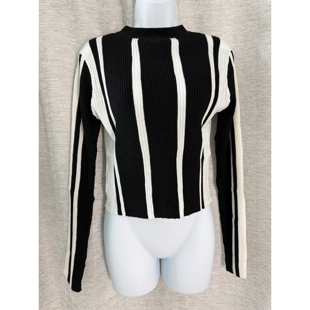 Lucy Paris Womens Black White Striped Ribbed Knit Sweater size medium NWT